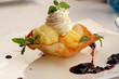 assiette dessert avec tulipe de sorbets exotiques