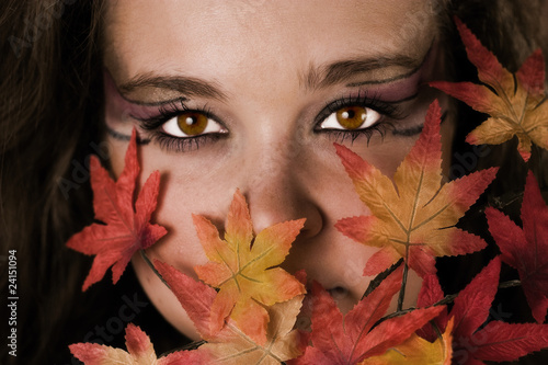 Photo: Autumn woman Autumn woman