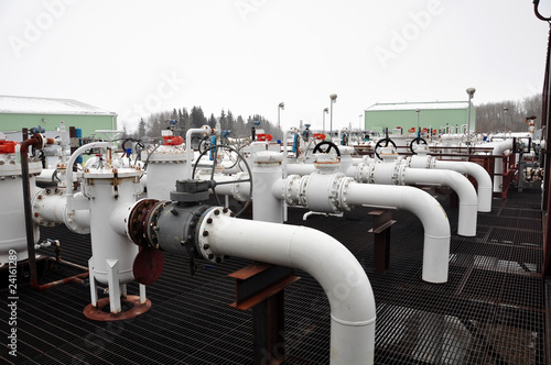 Photo: Tar sands pump facility Tar sands pump facility