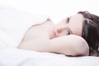 Photo en ligne au meilleur prix portrait of young beautiful woman in bed