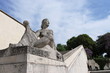 Sculpture de femme assise, Jardins du Trocadéro, Paris.