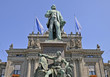 Hauptbahnhof Zürich mit Alfred Escher Denkmal Hauptbahnhof Zürich mit Alfred Escher Denkmal