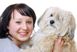 Junge Frau mit Havanese