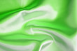 tissu satin vert