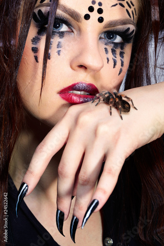 Photo: spider-girl and Brachypelma smithi spider-girl and Brachypelma smithi