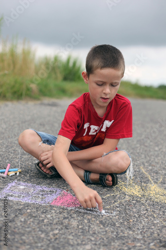 Photo: little artist little artist
