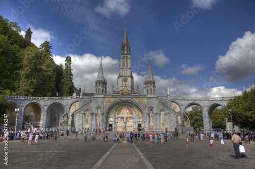 Lourdes Lourdes