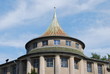 Rundbau mit Spitzturm
