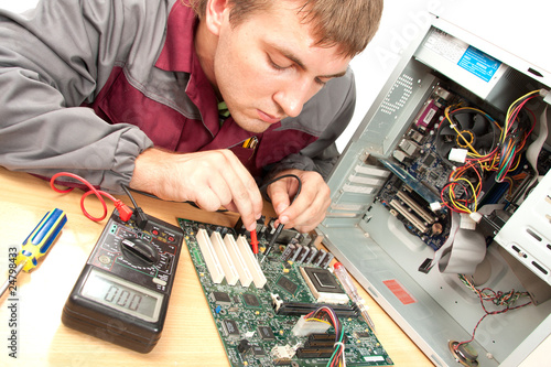 Photo: Computer support engineer Computer support engineer