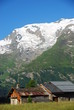 maison isollée face au mont pourri