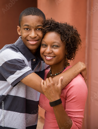 Photo: African-American single-parent family African-American single-parent family