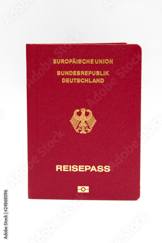 Foto: Neuer Reisepass Neuer Reisepass