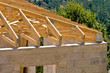Photo: Charpente en bois et lintaux - maison neuve Charpente en bois et lintaux - maison neuve