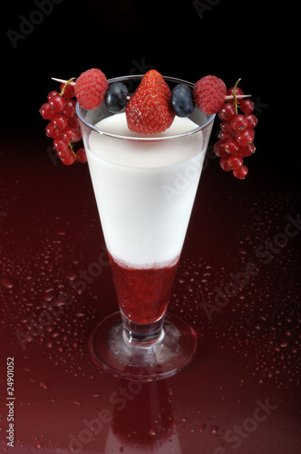 Foto: Erdbeermilch Erdbeermilch