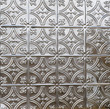 Stalowe ornamenty na wysoki połysk
