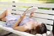 Photo en ligne au meilleur prix Beautiful girl reads book