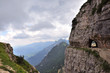 galerie creusée dans la montagne