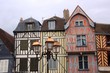 vieux batiments à Auxerre