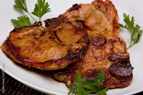 Photo: Caramelized Pork Chops Caramelized Pork Chops