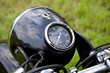 Scheinwerfer mit Tacho eines historischen Motorrades