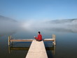 Meditation auf Steg