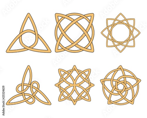 Vektor: Vintage ornaments. Celtic knots Vintage ornaments. Celtic knots