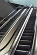 escalator dans un centre commercial