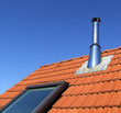 Foto: Dach mit Schornstein Dach mit Schornstein