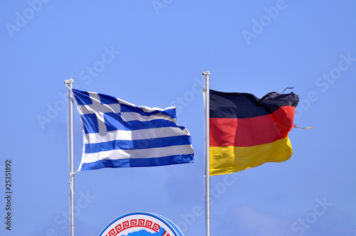 Foto: Eurokrise - Deutsch Griechische Freundschaft Eurokrise - Deutsch Griechische Freundschaft