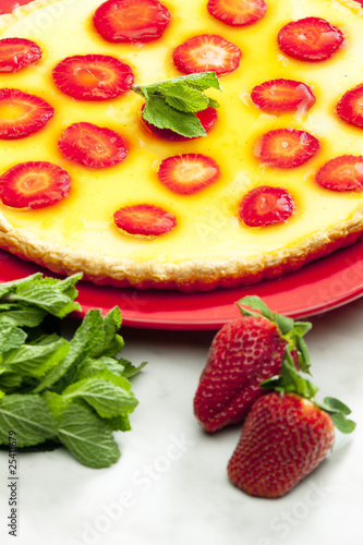 strawberry cake strawberry cake