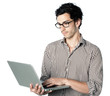 homme brun ordinateur fond blanc homme brun ordinateur fond blanc