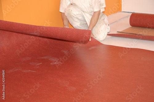 Foto: Teppich verlegen Teppich verlegen