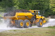 Camion adapté aux gros travaux de terrassement