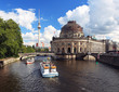 Berlin Tourismus vom Ausflugsboot aus