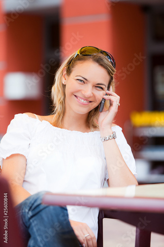 Foto: Belle jeune femme Belle jeune femme
