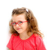 Bambina con occhiali