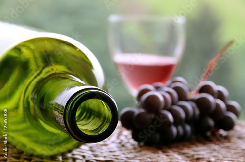 Foto: Rotwein, Glas, Trauben Rotwein, Glas, Trauben
