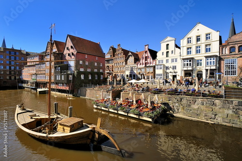 Foto: Stintmarkt in Lüneburg Stintmarkt in Lüneburg