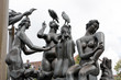 Statue 2