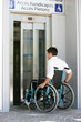Handicap ascenseur