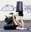 trois danseuses et leurs poubelles trois danseuses et leurs poubelles