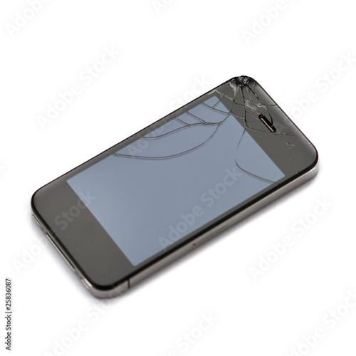 Photo: Mobiltelefon mit zerbrochenem Display Mobiltelefon mit zerbrochenem Display