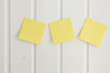 3 postit blanko wand senkrecht