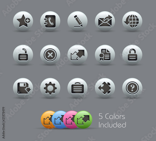 Vector: Web 2.0 / The vector includes 5 colors in different layers. Web 2.0 / The vector includes 5 colors in different layers.