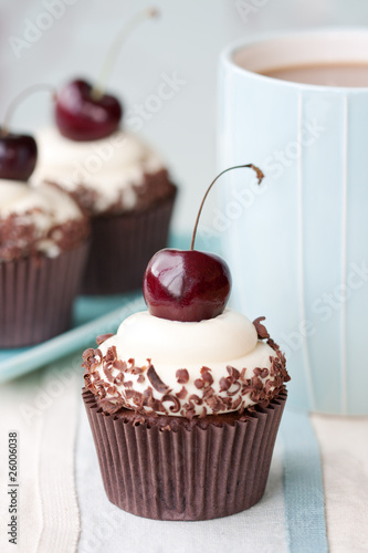 Photo: Black forest cupcakes Black forest cupcakes