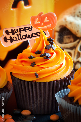 Photo: Happy Halloween cupcake Happy Halloween cupcake