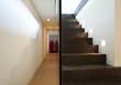 interno di appartamento moderno. Scala