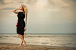 Foto: Calm and barefoot. Calm and barefoot.