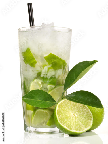 Foto: Caipirinha mit Limonen Caipirinha mit Limonen