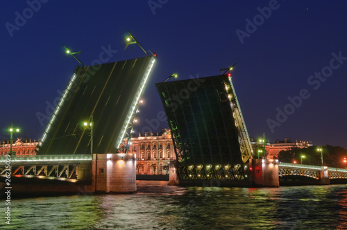 Foto: Saint Petersburg, Russia, Drawbridge Saint Petersburg, Russia, Drawbridge